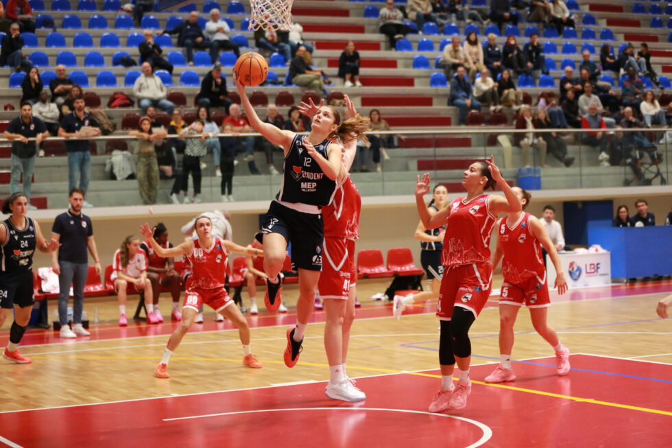 Άσος ΜΠΕΤΟΝ εις τη Βερόνα – Ιταλία – Serie A2 – Στοίχημα – Προγνωστικά